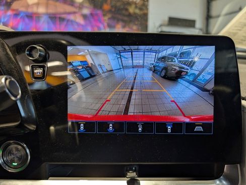 Used 2021 Chevrolet Corvette Stingray Preferred Conv w/ 2LT image 17