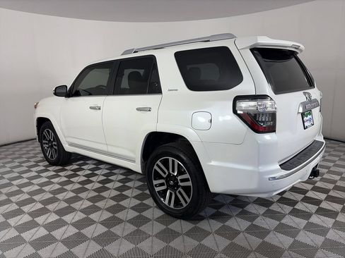 Used 2015 Toyota 4Runner Limited AWD/4WD image 5