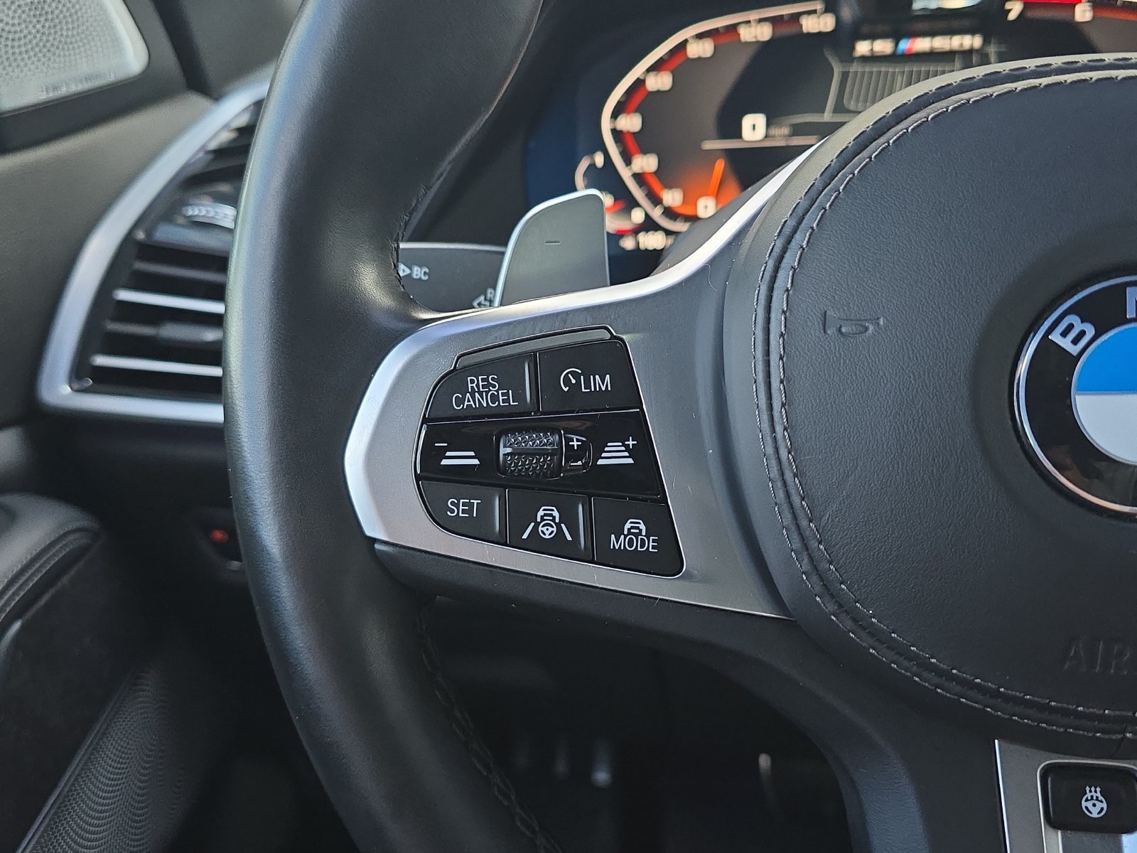 Used 2021 BMW X5 M50i w/ Executive Package AWD/4WD image 20