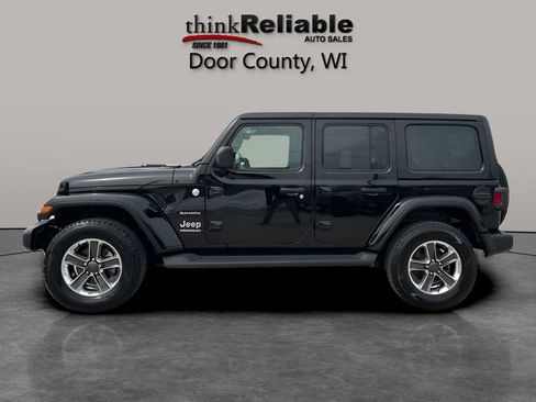 Used 2023 Jeep Wrangler Unlimited Sahara w/ Cold Weather Group AWD/4WD image 2
