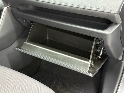 Used 2019 Toyota RAV4 XLE w/ Convenience Package image 34