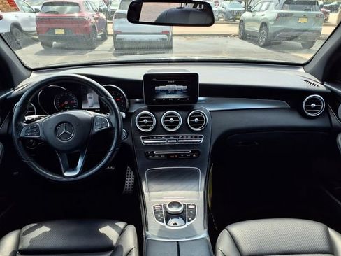 Used 2018 Mercedes-Benz GLC 300 4MATIC image 16