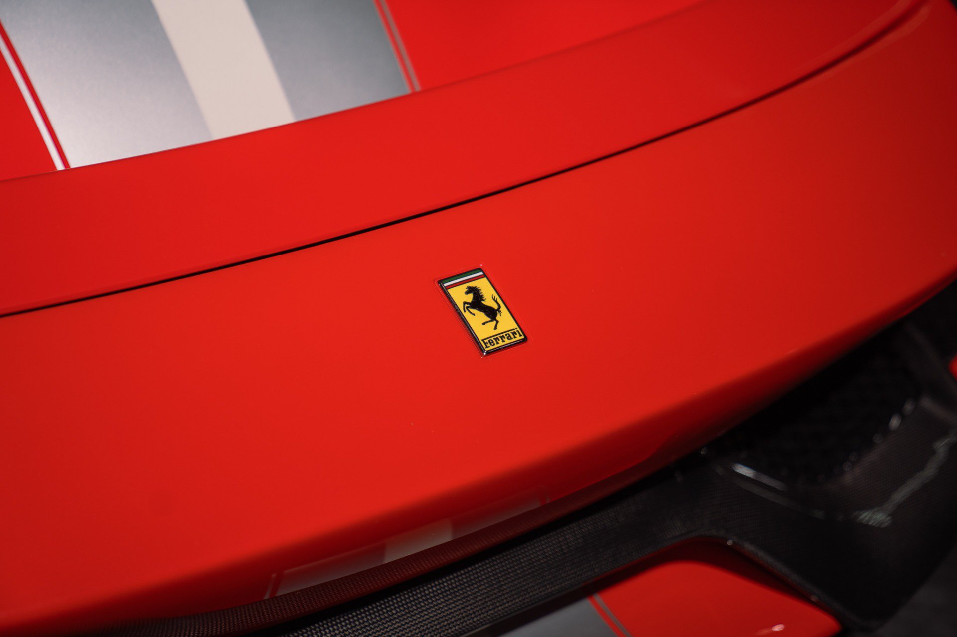 Used 2020 Ferrari 488 Pista Coupe RWD image 11