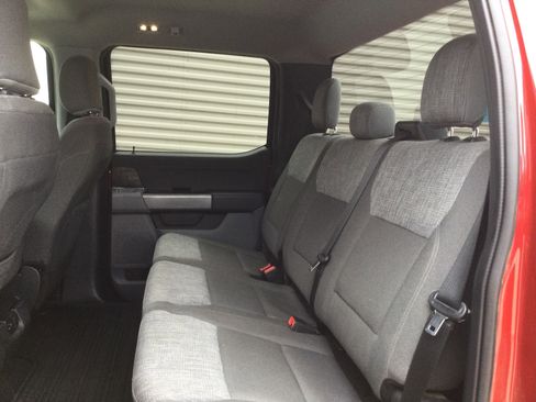 Used 2022 Ford F150 XLT w/ Equipment Group 302A High image 6