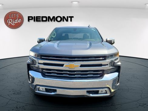 Used 2019 Chevrolet Silverado 1500 LTZ w/ LTZ Plus Package AWD/4WD image 2