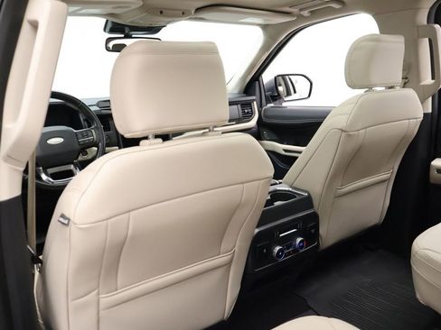 Used 2023 Ford Expedition Max Platinum image 20