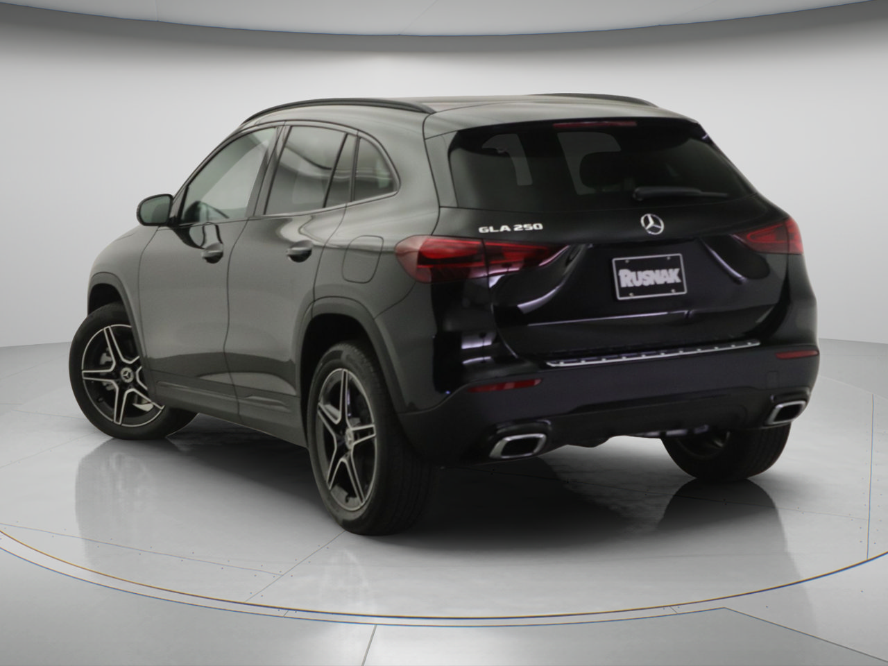 New 2026 Mercedes-Benz GLA 250 image 2