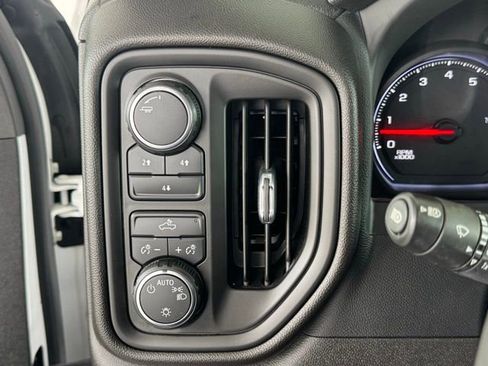 Used 2024 Chevrolet Silverado 2500 Custom w/ Custom Convenience Package image 35