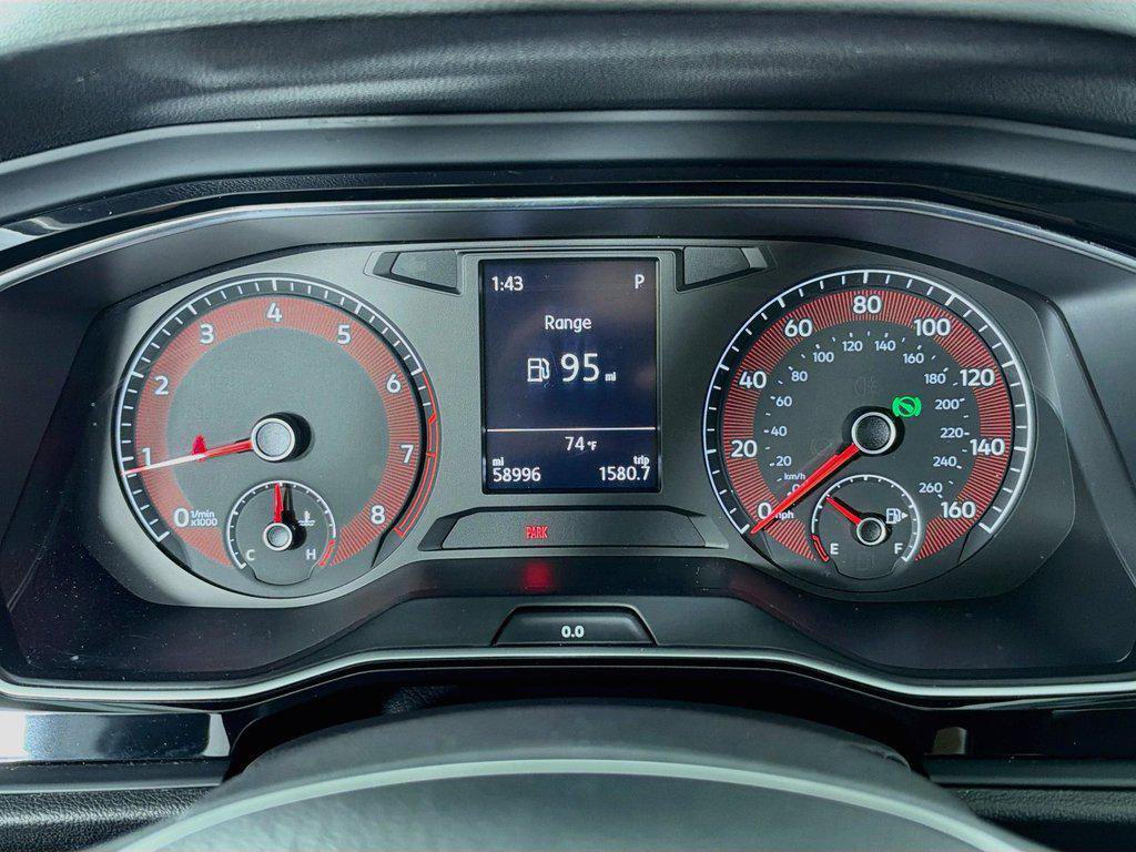 Used 2020 Volkswagen Jetta SE w/ SE Cold Weather Package FWD image 12