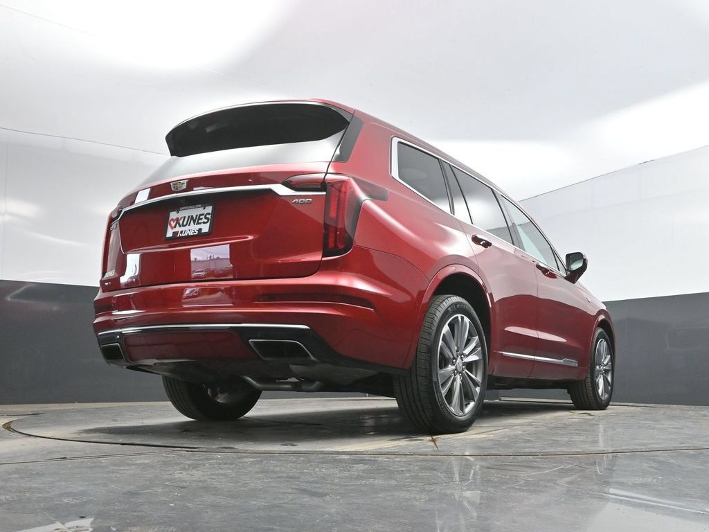 Used 2021 Cadillac XT6 Premium Luxury w/ Platinum Package AWD/4WD image 41