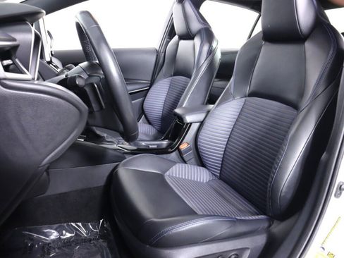 Used 2021 Toyota Corolla XSE FWD image 30