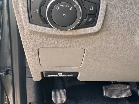 Used 2020 Ford F250 XL w/ STX Appearance Package AWD/4WD image 16