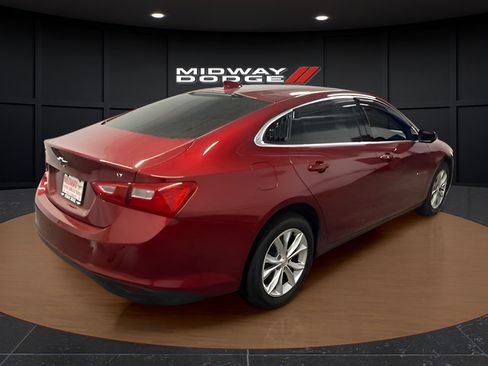 Used 2025 Chevrolet Malibu LT FWD image 4