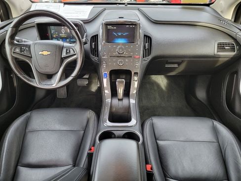 Used 2015 Chevrolet Volt Premium w/ Premium Trim Package FWD image 19