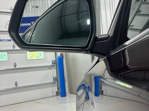 Used 2023 Chevrolet Traverse High Country w/ LPO, Floor Liner Package AWD/4WD image 13