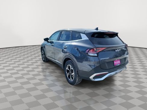 Used 2024 Kia Sportage LX image 6