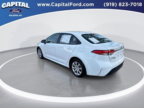Used 2024 Toyota Corolla LE image 6
