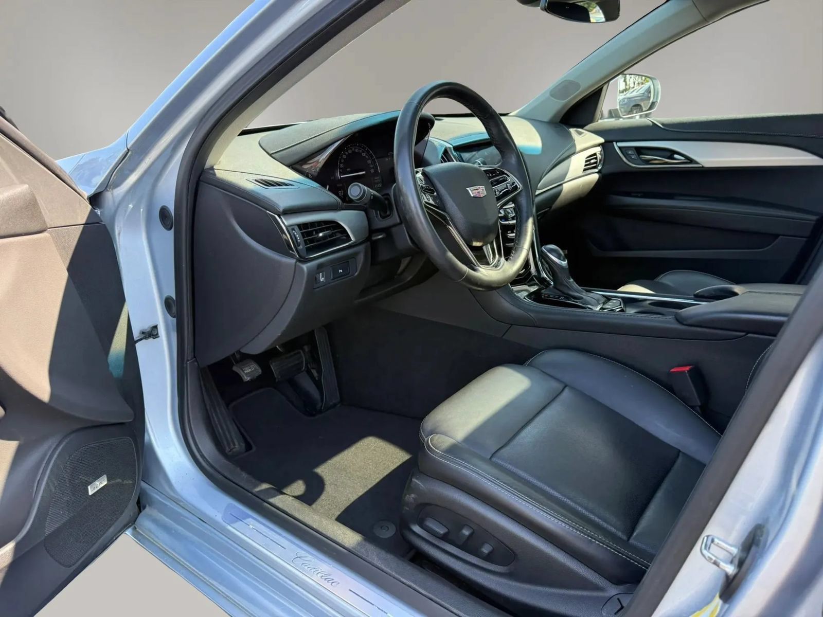 Used 2018 Cadillac ATS Luxury AWD/4WD image 14