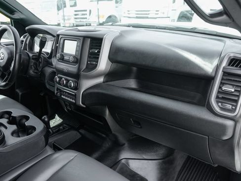 Used 2022 RAM 5500 Tradesman w/ Chrome Appearance Group AWD/4WD image 43