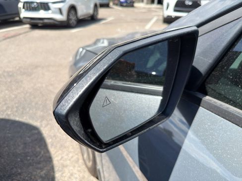 Used 2025 Hyundai Elantra Sport image 13