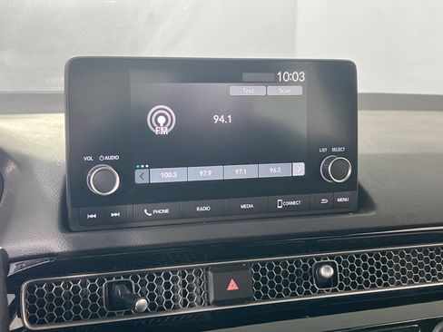 Used 2023 Honda Civic Sport image 14