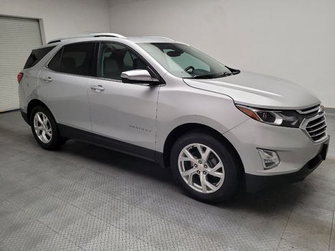 Used 2018 Chevrolet Equinox Premier AWD/4WD image 11