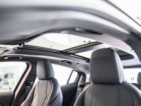 New 2025 Maserati Grecale Modena image 19