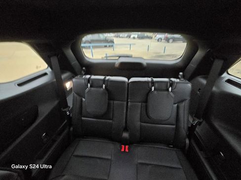 New 2026 Ford Explorer ST-Line image 17
