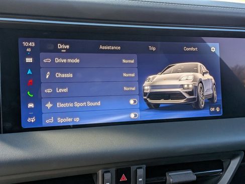 New 2025 Porsche Macan Turbo Electric image 17