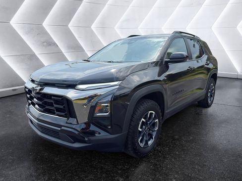 Used 2026 Chevrolet Equinox ACTIV w/ LPO, Floor Liner Package AWD/4WD image 3