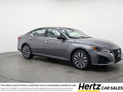 Used 2025 Nissan Altima 2.5 SV