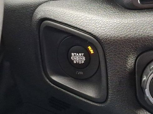 Certified 2025 Jeep Wrangler Willys 4xe image 27