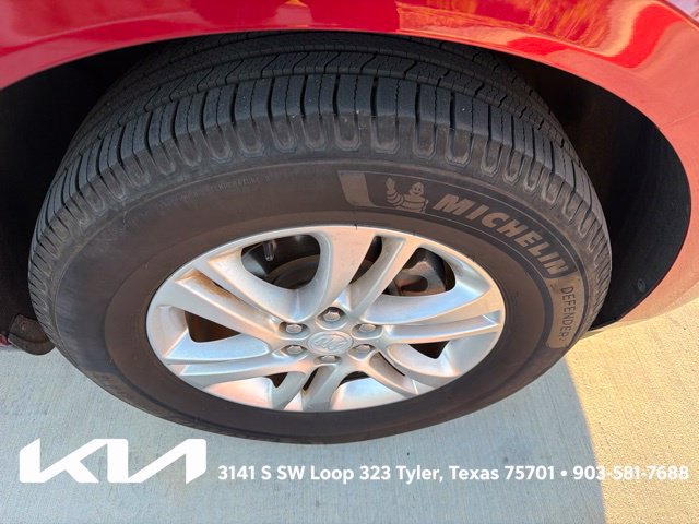 Used 2018 Buick Enclave Essence FWD image 14