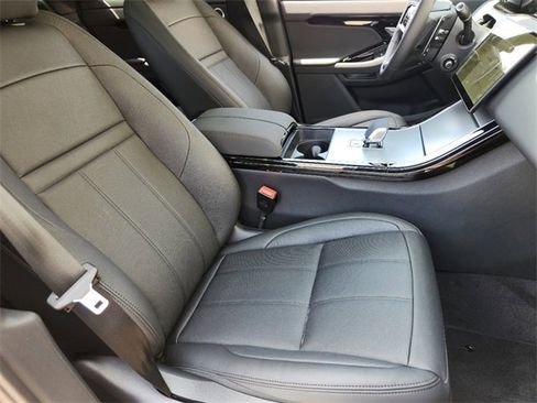 New 2024 Land Rover Range Rover Evoque S image 14