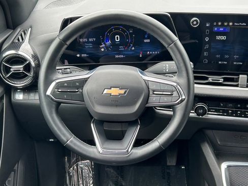 Used 2025 Chevrolet Equinox LT w/ Convenience Package II FWD image 36