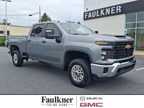 Used 2024 Chevrolet Silverado 2500 W/T w/ WT Convenience Package AWD/4WD image 1