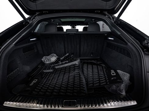 Certified 2024 Audi Q8 Premium Plus image 21