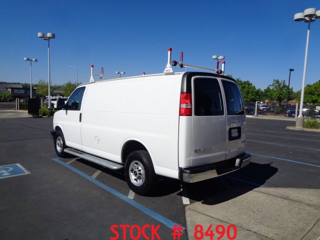 Used 2024 GMC Savana 2500 w/ Driver Convenience Package RWD image 3