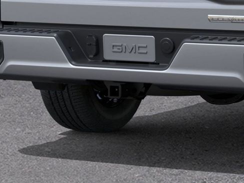 New 2026 GMC Sierra 1500 Elevation image 14