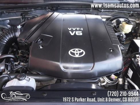 Used 2014 Toyota Tacoma 4x4 Double Cab w/ TRD Sport Package image 31