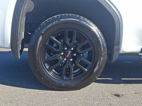 Certified 2024 GMC Sierra 1500 Elevation w/ Elevation Premium Package image 8