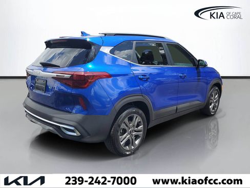 Certified 2023 Kia Seltos S image 4