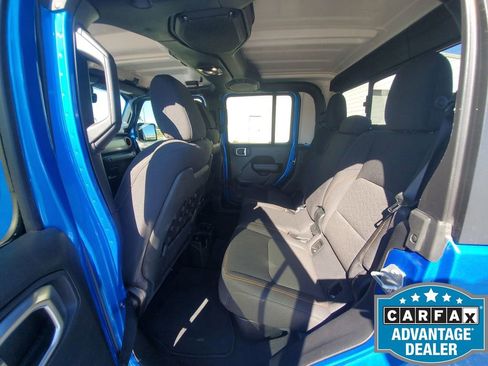 Used 2021 Jeep Gladiator Mojave image 26