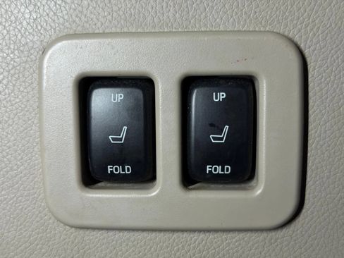 Used 2012 Ford Expedition EL Limited AWD/4WD image 16