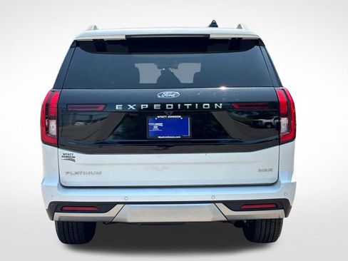 Used 2025 Ford Expedition Max Platinum AWD/4WD image 4