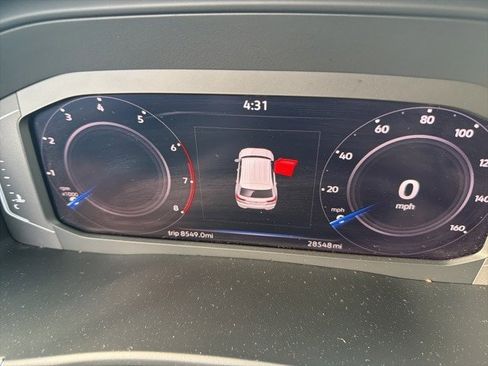 Certified 2023 Volkswagen Atlas Cross Sport SE w/ Black Wheel Package image 11