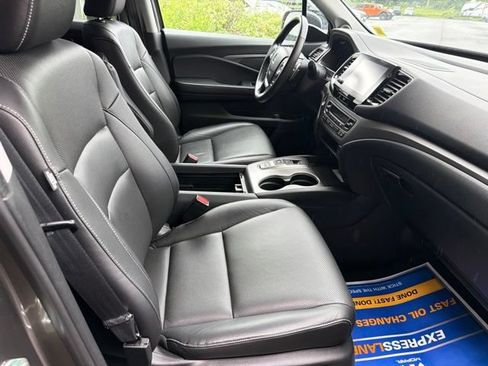 Used 2023 Honda Ridgeline RTL-E image 9