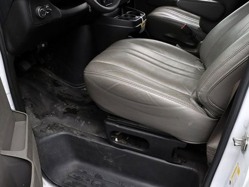 Used 2023 Chevrolet Express 2500 LS image 19