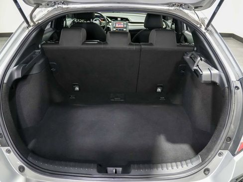 Used 2018 Honda Civic Sport image 19