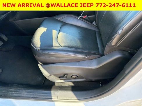 Used 2022 Jeep Compass Latitude image 5